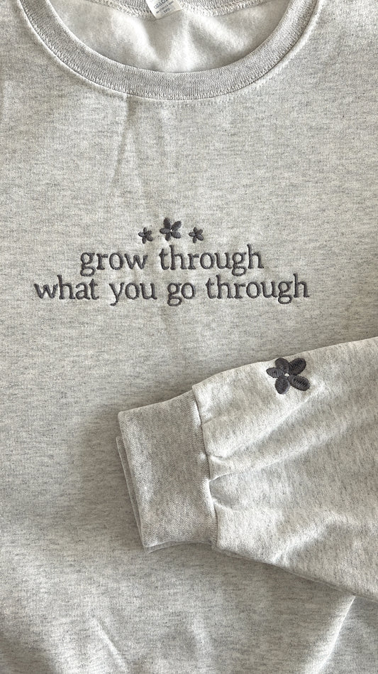 GROW EMBROIDERED CREWNECK