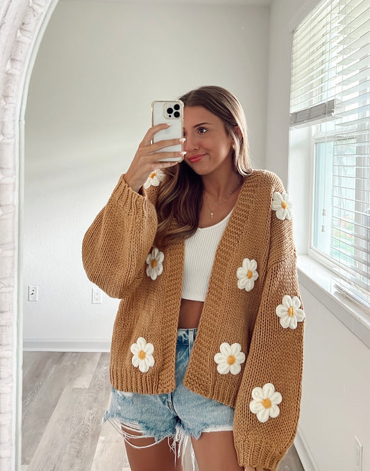 SUMMER DAISY CARDIGAN - NEUTRAL