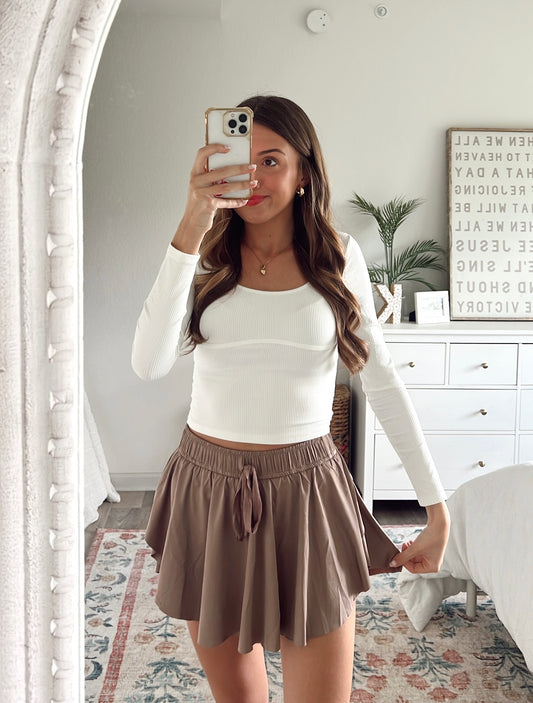 GO WITH THE FLOW SKORT - TAUPE